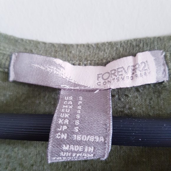 Forever 21 Olive Green Tight T shirt Small - Picture 3 of 4